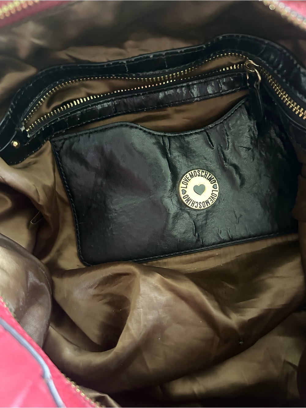 Love Moschino Red Shoulder Bag with Gold Hardware - Picture 7 of 8